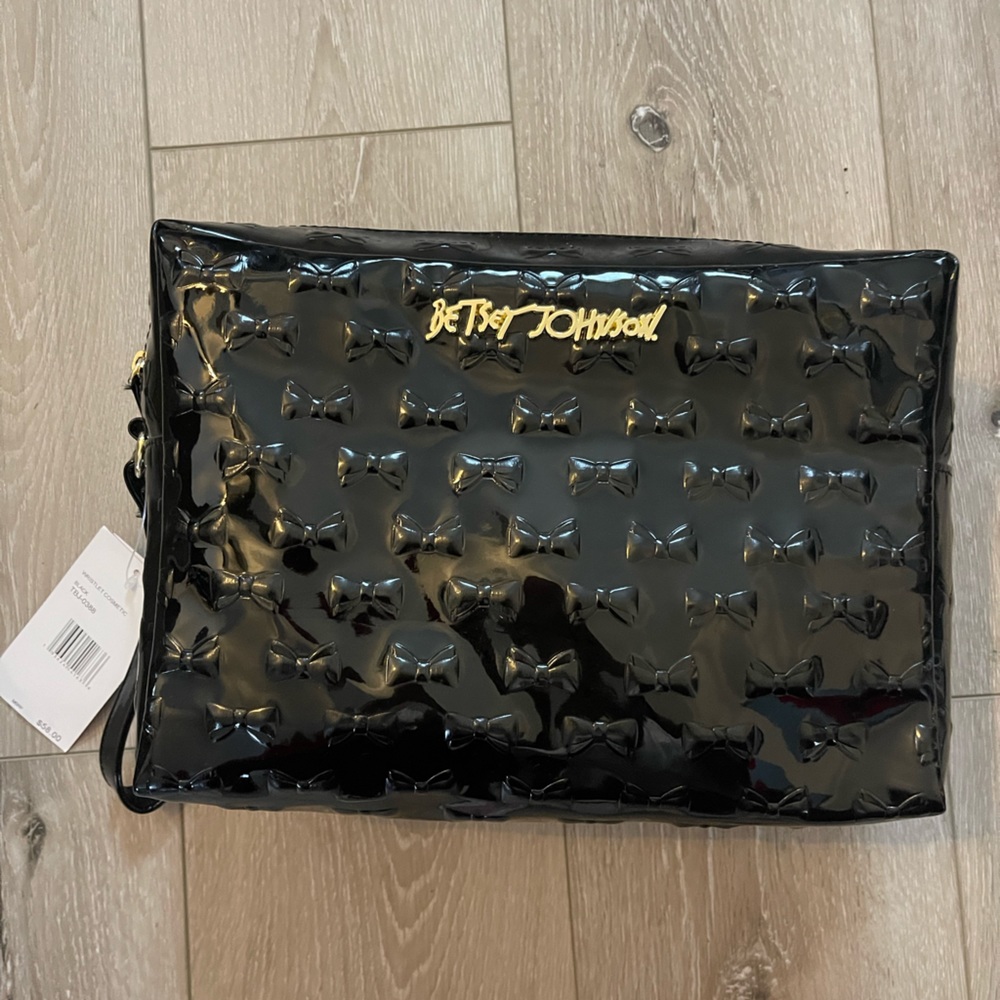 Betsey Johnson make up bag new